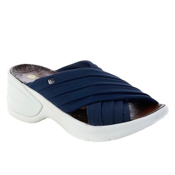Bzees Knockout Sandals Women’s Size 9 US Navy White Comfort Gel Platform Slip-On - Picture 1 of 8
